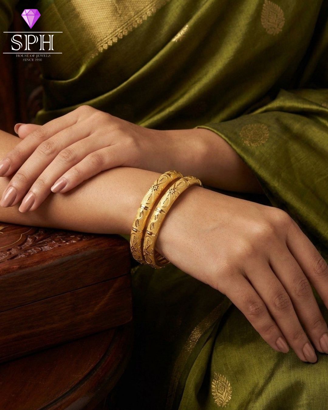 BANGLES